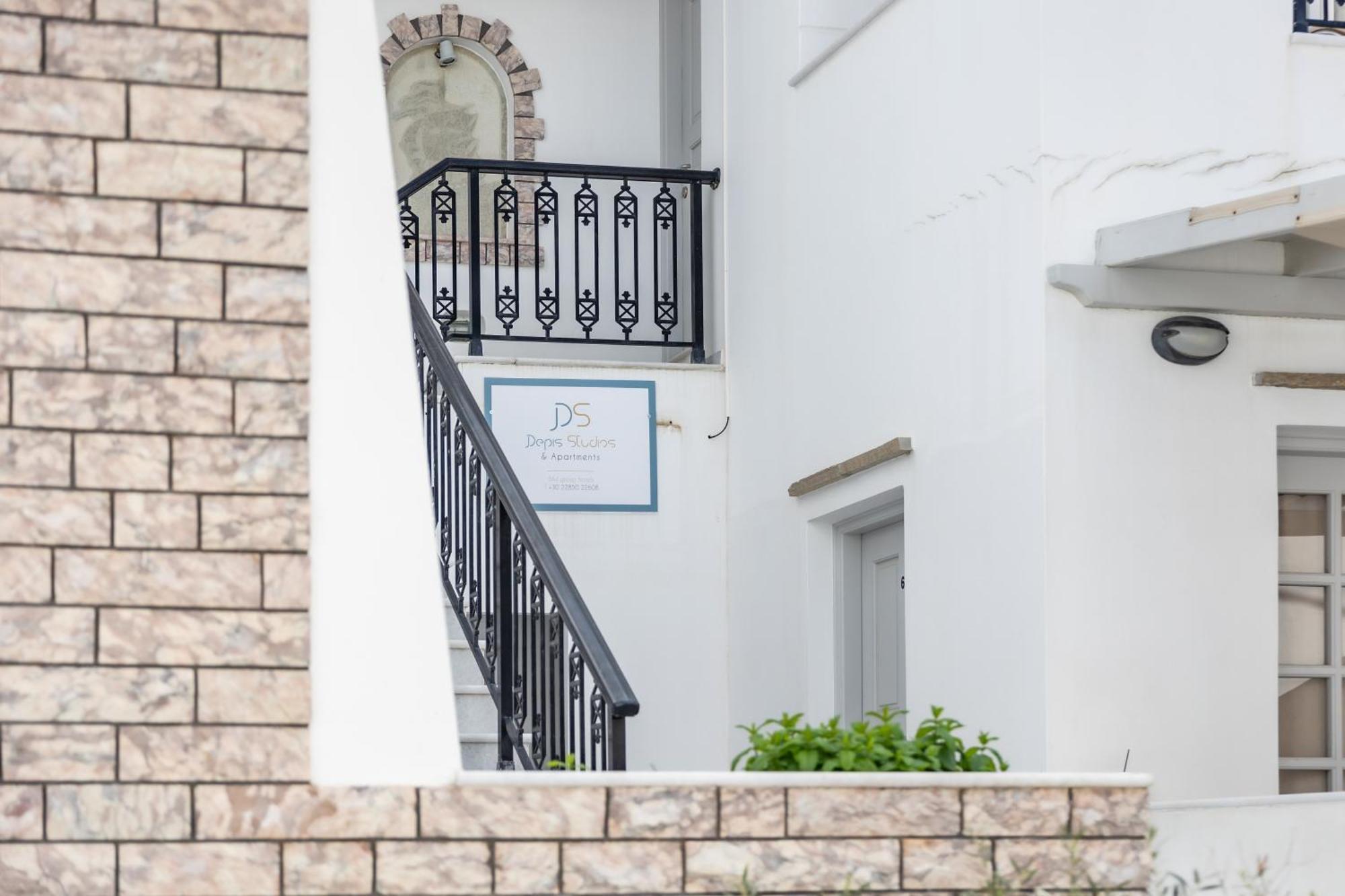 Depis Studios & Apartments Naxos City Exteriér fotografie