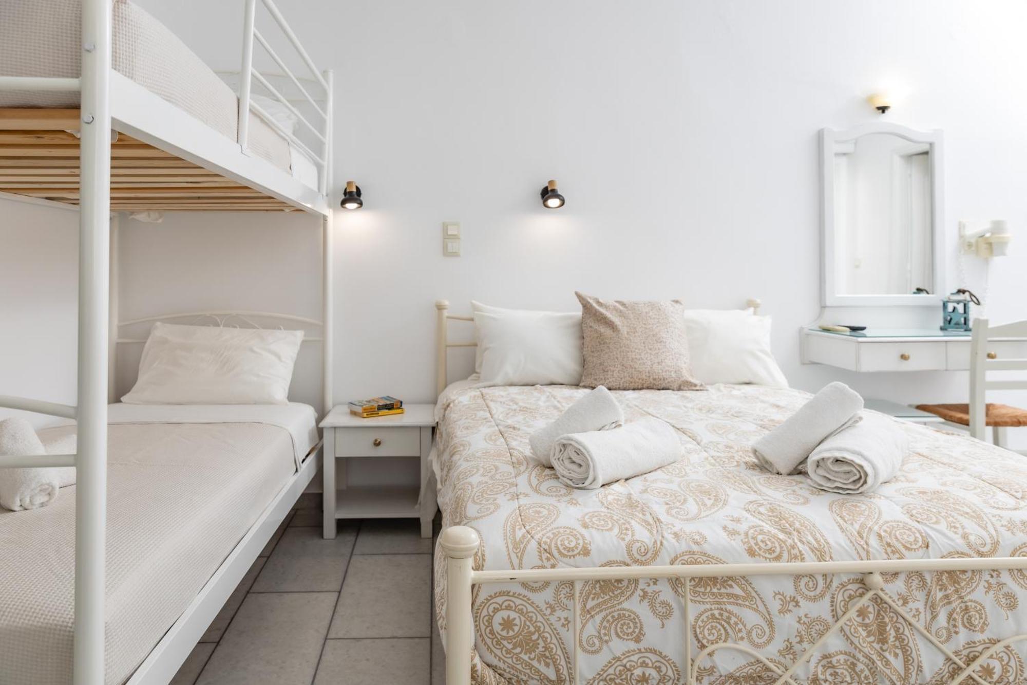 Depis Studios & Apartments Naxos City Exteriér fotografie