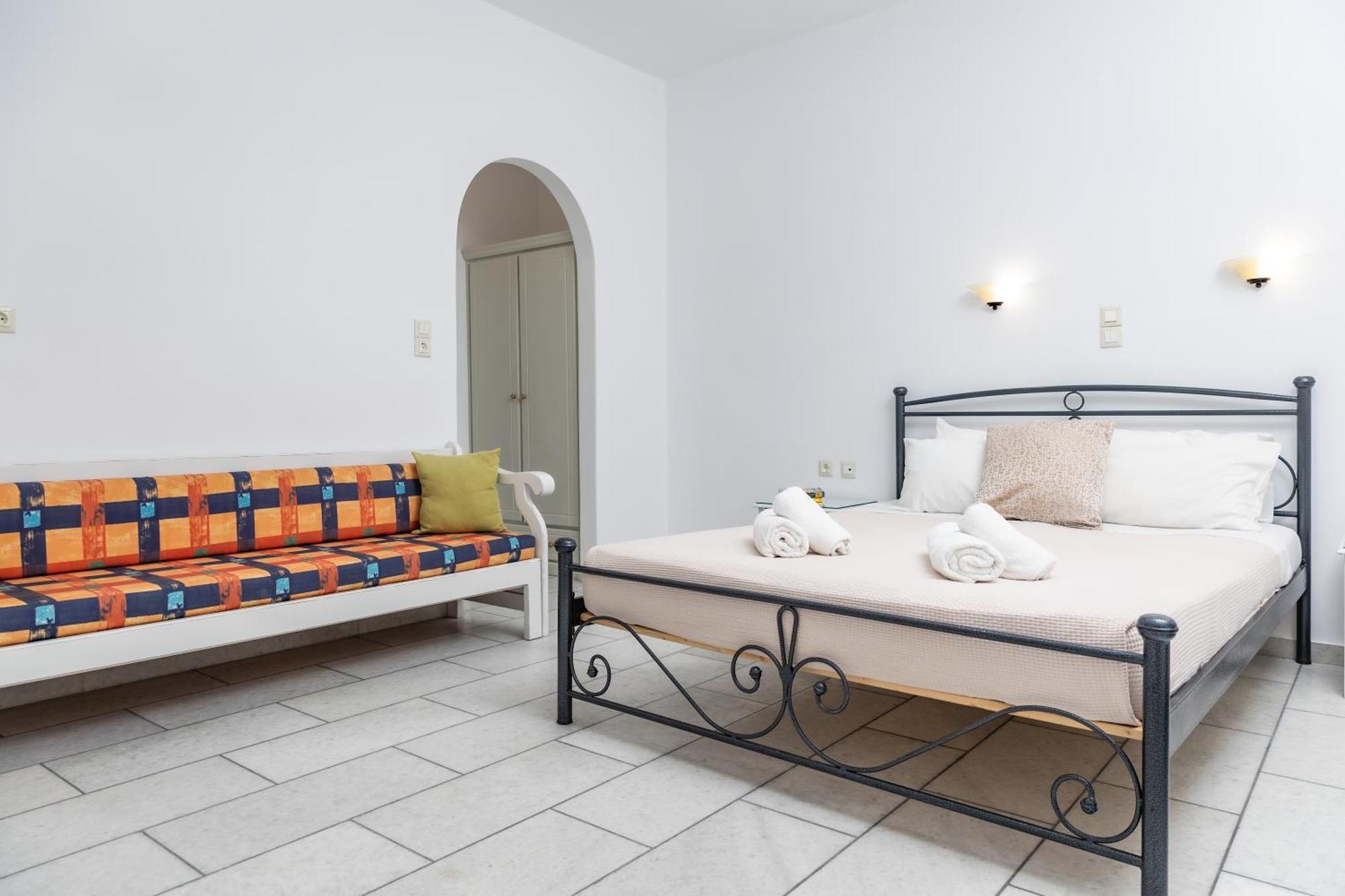 Depis Studios & Apartments Naxos City Exteriér fotografie
